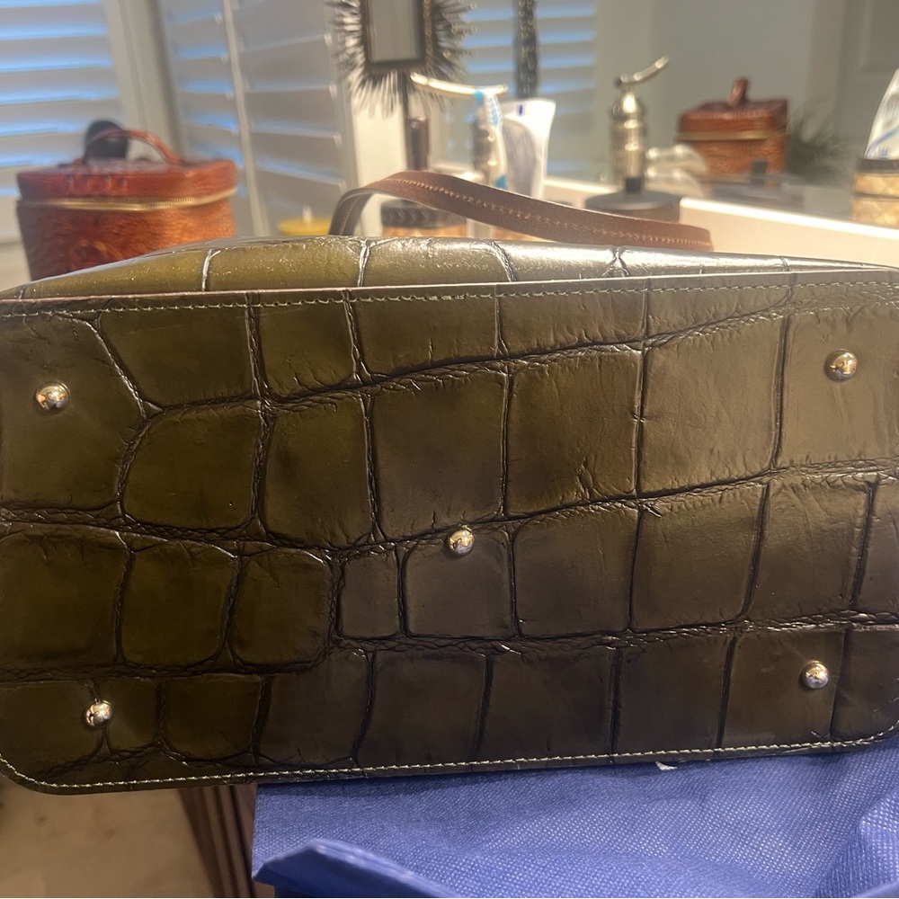 Tote - Picture 3 of 7